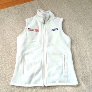 Patagonia logo vest